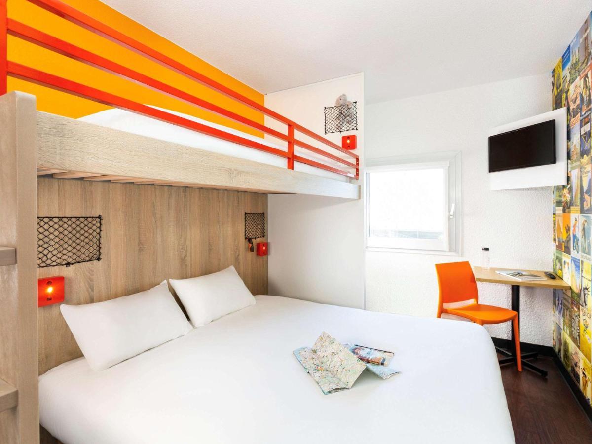 Hotelf1 Cholet Exterior photo